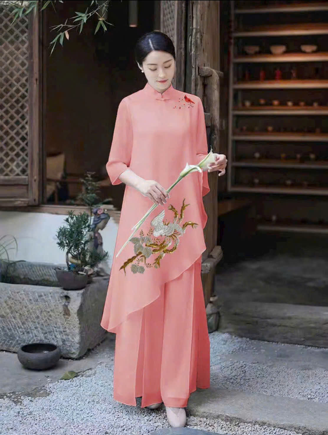 MẪU ÁO DÀI CÁCH TÂN